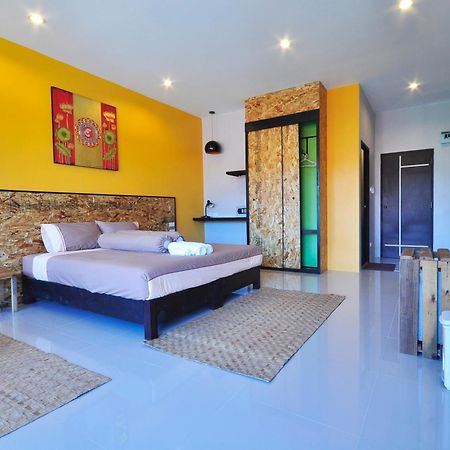 The Bedroom Nai Harn Beach Exterior photo