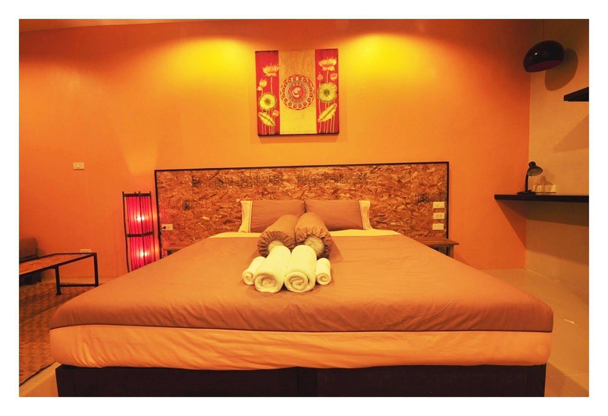 The Bedroom Nai Harn Beach Exterior photo