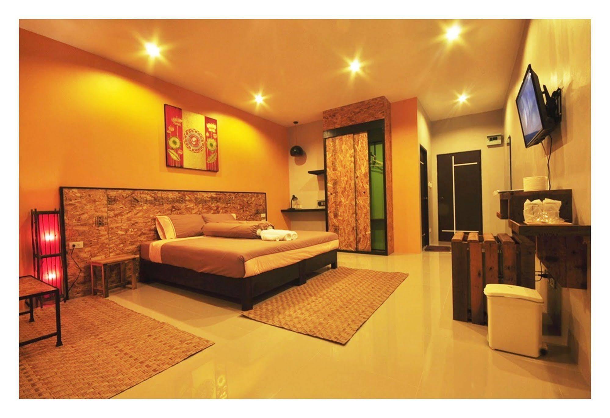 The Bedroom Nai Harn Beach Exterior photo